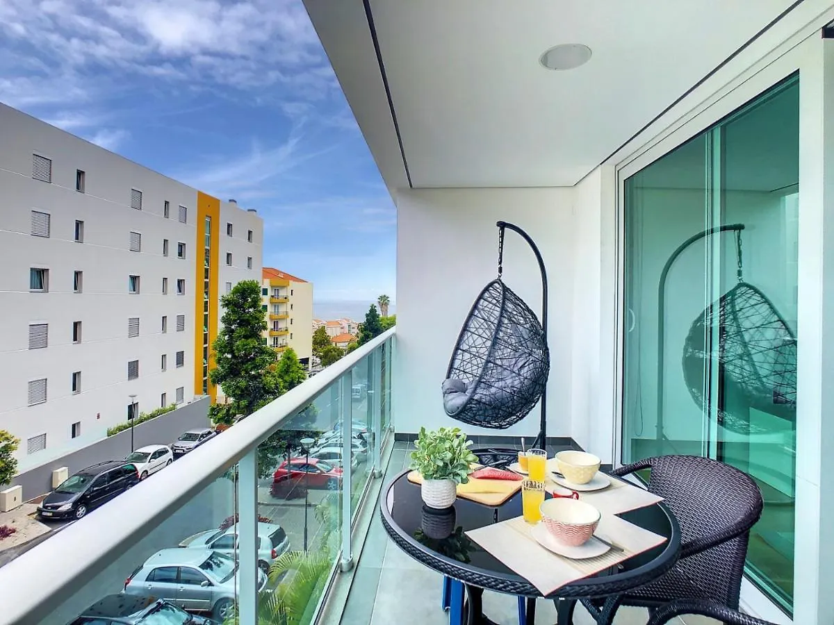 Alameda Apartment By Lovelystay Funchal  Portogallo