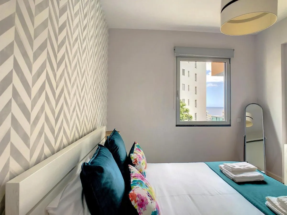 Alameda Apartment By Lovelystay Funchal  Portogallo