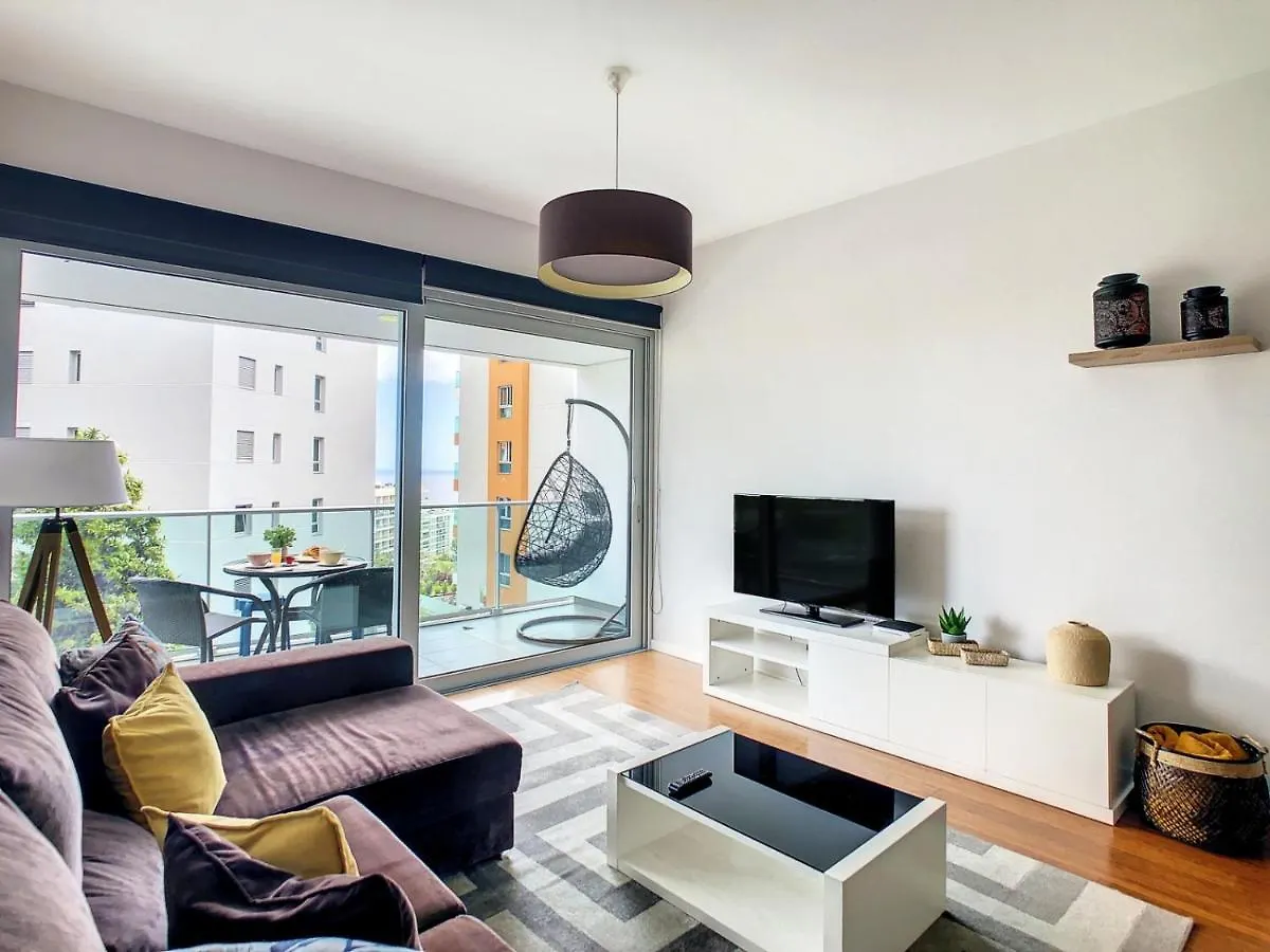Alameda Apartment By Lovelystay Funchal   Funchal (Madeira)