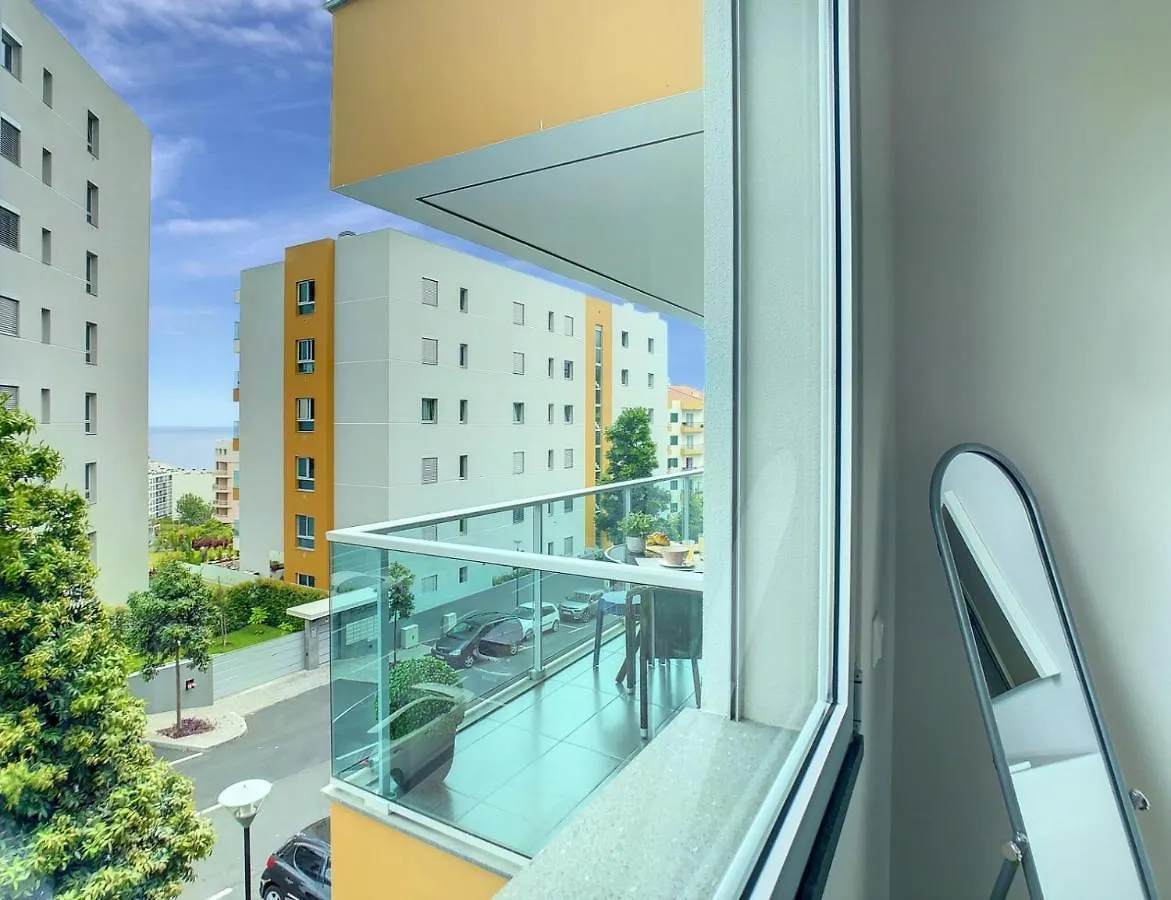 Alameda Apartment By Lovelystay Funchal  Funchal (Madeira)